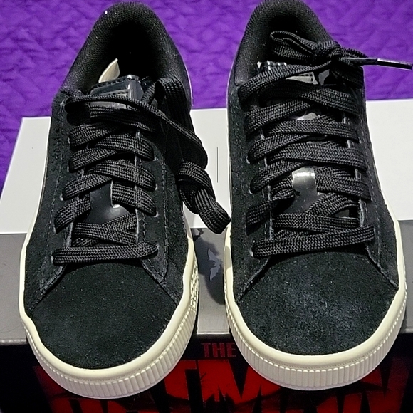 Puma x Batman Catwoman Black and Purple suede kids size 13C - Picture 3 of 6